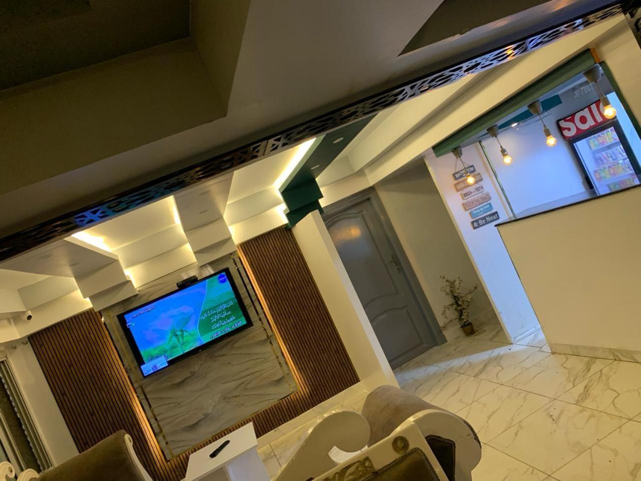 Bed & Breakfast Salvatore With Simple Breakfast- Al Dokki